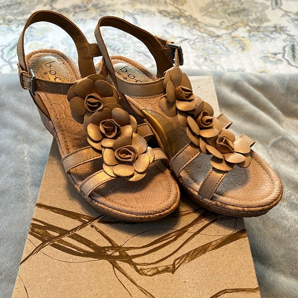 BOC women’s sandals, size 8, very comfortable